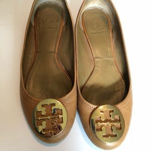 Tory Burch tan Reva ballet flats size 9.5